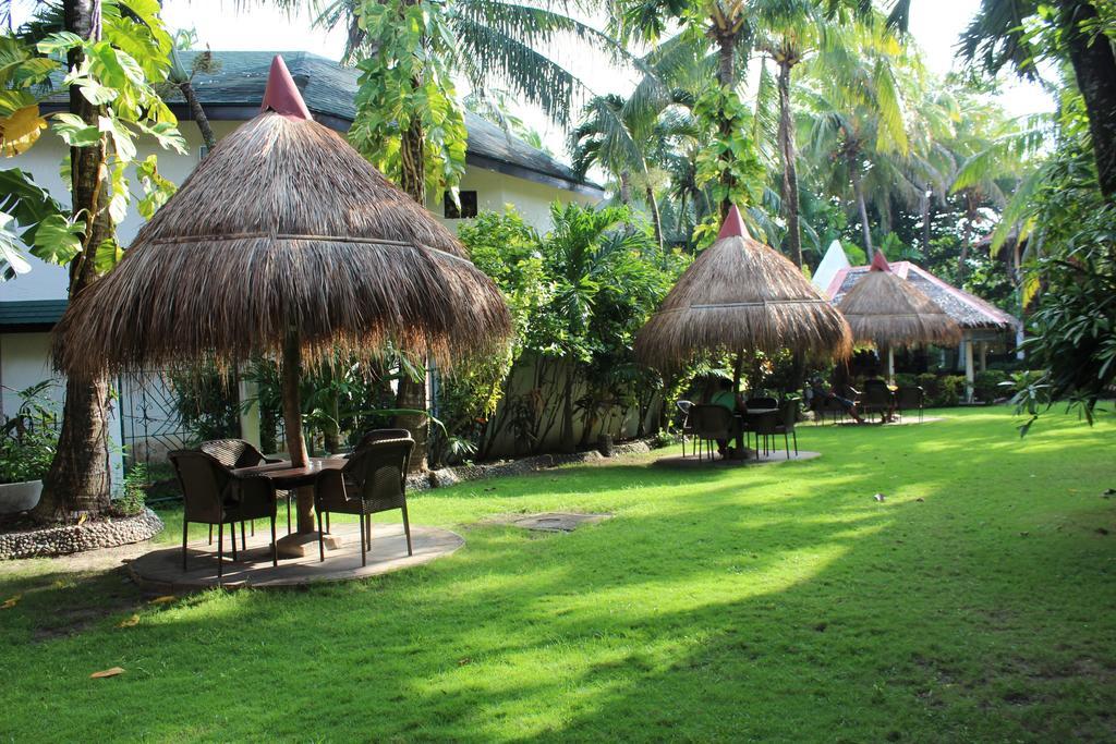 Tonglen Beach Resort Balabag  Εξωτερικό φωτογραφία
