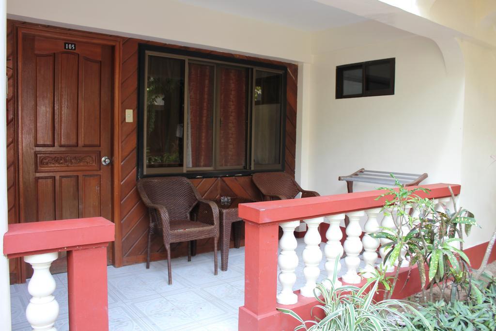 Tonglen Beach Resort Balabag  Δωμάτιο φωτογραφία